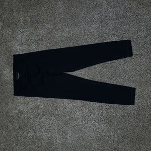 American Eagle black yoga pants